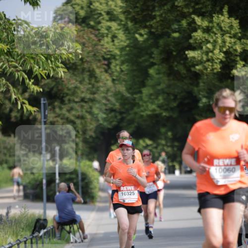 15.06.2025 - REWE Women's Run Jannik Wohlers http://msf.ph/oto/7942922 15.06.2025 08:46:56 Laufen 108, 29, 10060, 10325, 149 meine-sportfotos.de