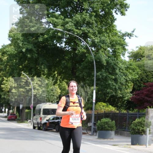 15.06.2025 - REWE Women's Run Jannik Wohlers http://msf.ph/oto/7942969 15.06.2025 10:01:19 Laufen 10636 meine-sportfotos.de