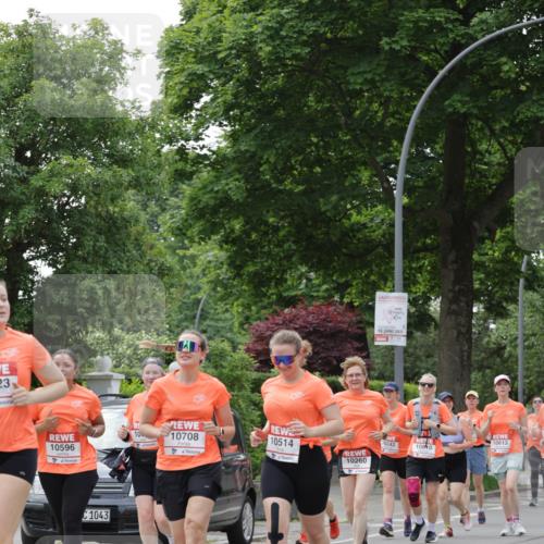 15.06.2025 - REWE Women's Run Jannik Wohlers http://msf.ph/oto/7942989 15.06.2025 08:28:49 Laufen 23, 15, 2025, 10, 10708, 10596, 10514, 10613, 10242, 10810, 10260, 1043 meine-sportfotos.de