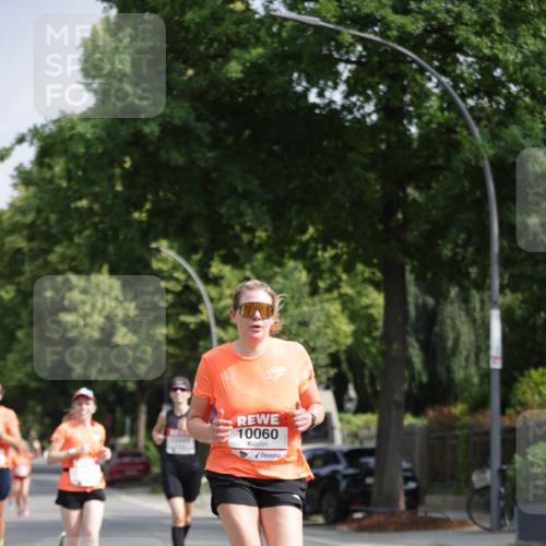 15.06.2025 - REWE Women's Run Jannik Wohlers http://msf.ph/oto/7942990 15.06.2025 08:46:58 Laufen 10060 meine-sportfotos.de