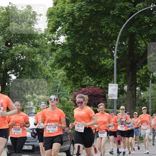 15.06.2025 - REWE Women's Run Jannik Wohlers http://msf.ph/oto/7942999 15.06.2025 08:28:49 Laufen 3, 10596, 1043, 10, 10708, 10514, 10260, 15, 2025, 10613, 242, 10810 meine-sportfotos.de