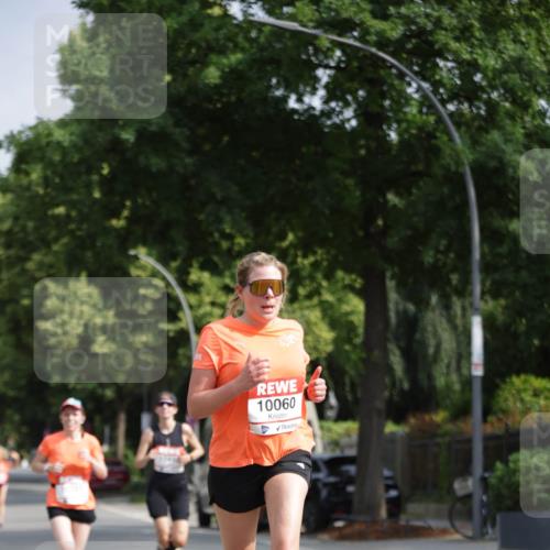 15.06.2025 - REWE Women's Run Jannik Wohlers http://msf.ph/oto/7943002 15.06.2025 08:46:58 Laufen 10060 meine-sportfotos.de