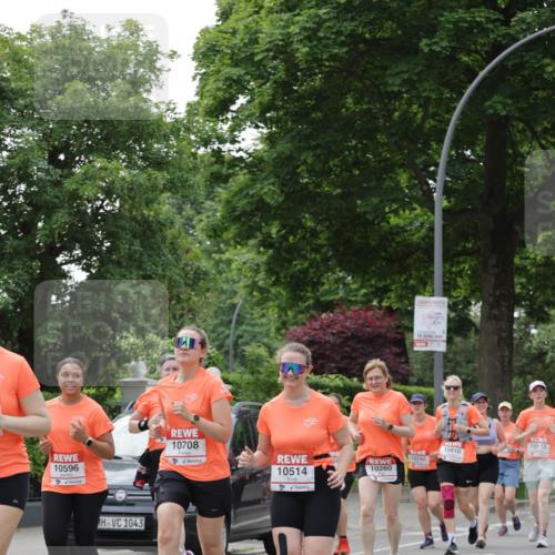 15.06.2025 - REWE Women's Run Jannik Wohlers http://msf.ph/oto/7943014 15.06.2025 08:28:49 Laufen 10596, 1043, 10708, 10514, 15, 2025, 10613, 10810, 10242, 10260 meine-sportfotos.de