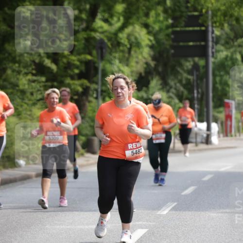 15.06.2025 - REWE Women's Run Jannik Wohlers http://msf.ph/oto/7943062 15.06.2025 10:16:22 Laufen 0333, 1355, 5309, 5482 meine-sportfotos.de