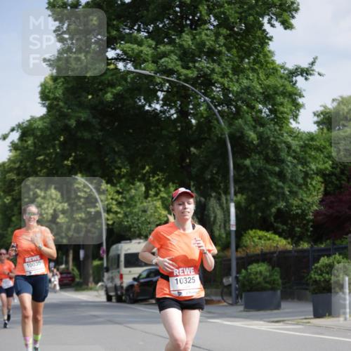 15.06.2025 - REWE Women's Run Jannik Wohlers http://msf.ph/oto/7943080 15.06.2025 08:47:01 Laufen 10030, 10325 meine-sportfotos.de