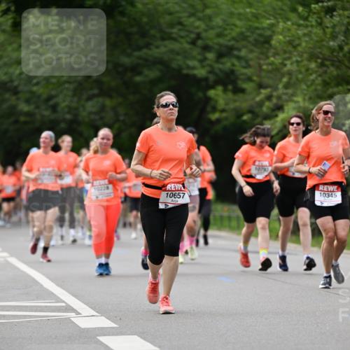 15.06.2025 - REWE Women's Run Dr. Thomas Lammeyer http://msf.ph/oto/7943099 15.06.2025 09:21:55 Laufen 10228, 10657, 10345 meine-sportfotos.de