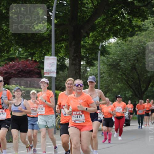 15.06.2025 - REWE Women's Run Jannik Wohlers http://msf.ph/oto/7943149 15.06.2025 08:28:52 Laufen 10613, 3500, 810, 10117 meine-sportfotos.de