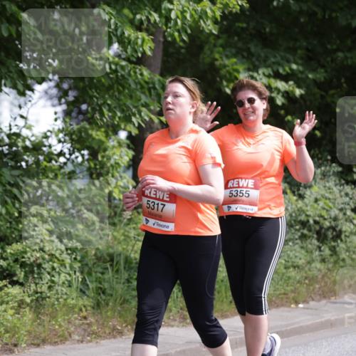 15.06.2025 - REWE Women's Run Jannik Wohlers http://msf.ph/oto/7943150 15.06.2025 10:16:27 Laufen 5317, 5355, 5309 meine-sportfotos.de