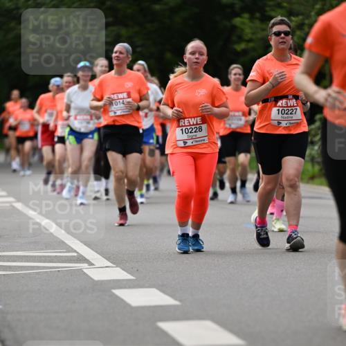 15.06.2025 - REWE Women's Run Dr. Thomas Lammeyer http://msf.ph/oto/7943171 15.06.2025 09:21:57 Laufen 10145, 10228, 73, 10227 meine-sportfotos.de