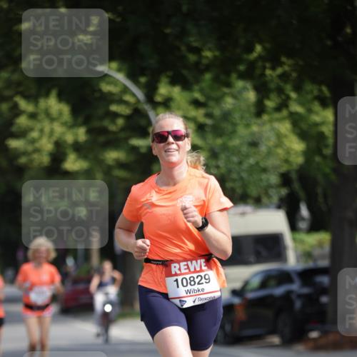 15.06.2025 - REWE Women's Run Jannik Wohlers http://msf.ph/oto/7943198 15.06.2025 08:47:05 Laufen 10829 meine-sportfotos.de