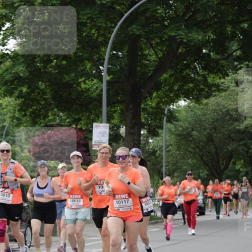15.06.2025 - REWE Women's Run Jannik Wohlers http://msf.ph/oto/7943205 15.06.2025 08:28:52 Laufen 10810, 10613, 15, 2025, 10, 10117, 10311 meine-sportfotos.de