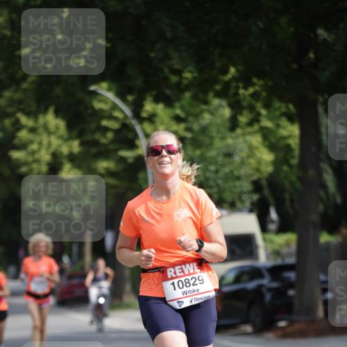 15.06.2025 - REWE Women's Run Jannik Wohlers http://msf.ph/oto/7943210 15.06.2025 08:47:05 Laufen 10829 meine-sportfotos.de