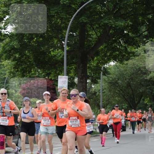 15.06.2025 - REWE Women's Run Jannik Wohlers http://msf.ph/oto/7943211 15.06.2025 08:28:52 Laufen 10810, 1500, 10613, 10, 10117, 10311 meine-sportfotos.de
