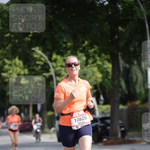 15.06.2025 - REWE Women's Run Jannik Wohlers http://msf.ph/oto/7943235 15.06.2025 08:47:06 Laufen 10829 meine-sportfotos.de