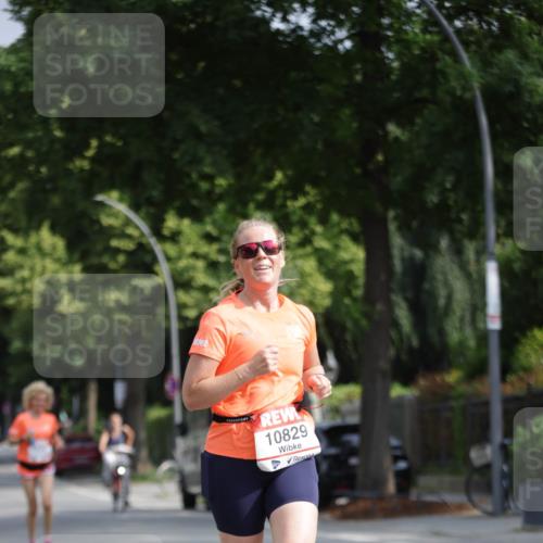 15.06.2025 - REWE Women's Run Jannik Wohlers http://msf.ph/oto/7943239 15.06.2025 08:47:06 Laufen 10829 meine-sportfotos.de