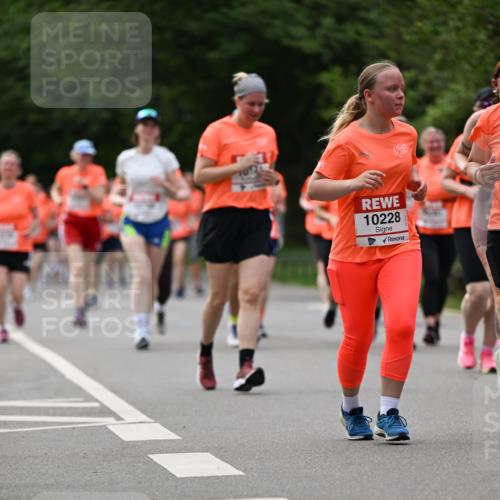 15.06.2025 - REWE Women's Run Dr. Thomas Lammeyer http://msf.ph/oto/7943252 15.06.2025 09:21:59 Laufen 10228 meine-sportfotos.de