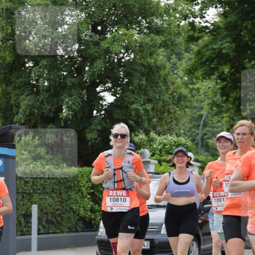 15.06.2025 - REWE Women's Run Jannik Wohlers http://msf.ph/oto/7943266 15.06.2025 08:28:53 Laufen 10810, 43, 1061, 10 meine-sportfotos.de