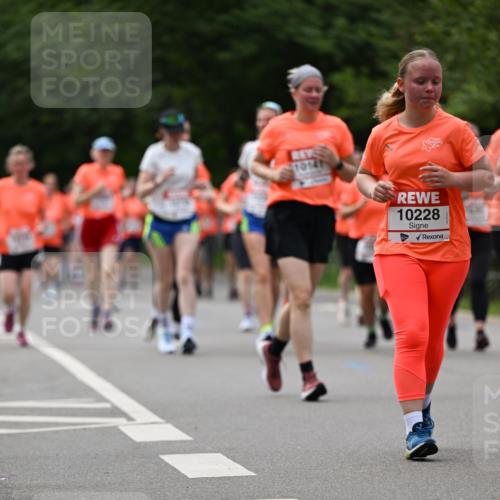 15.06.2025 - REWE Women's Run Dr. Thomas Lammeyer http://msf.ph/oto/7943279 15.06.2025 09:21:59 Laufen 10141, 10228 meine-sportfotos.de