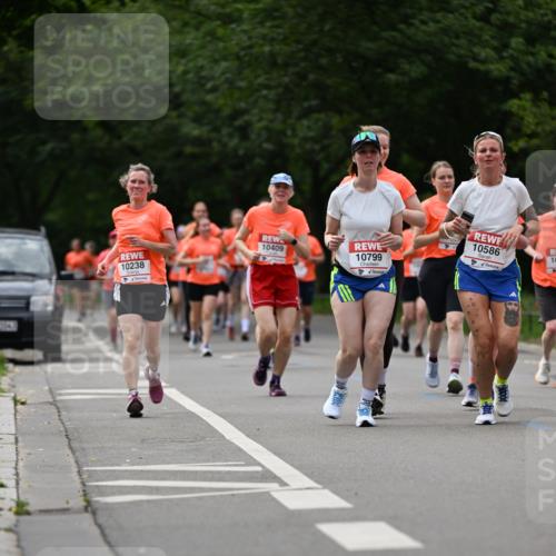 15.06.2025 - REWE Women's Run Dr. Thomas Lammeyer http://msf.ph/oto/7943311 15.06.2025 09:22:00 Laufen 10238, 10409, 10799, 10586, 10 meine-sportfotos.de