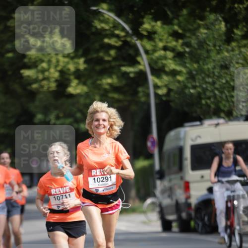 15.06.2025 - REWE Women's Run Jannik Wohlers http://msf.ph/oto/7943326 15.06.2025 08:47:09 Laufen 10711, 10291 meine-sportfotos.de