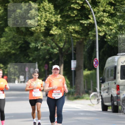 15.06.2025 - REWE Women's Run Jannik Wohlers http://msf.ph/oto/7943343 15.06.2025 10:01:55 Laufen 10223, 10182 meine-sportfotos.de
