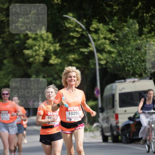 15.06.2025 - REWE Women's Run Jannik Wohlers http://msf.ph/oto/7943350 15.06.2025 08:47:09 Laufen 410, 1, 10291 meine-sportfotos.de