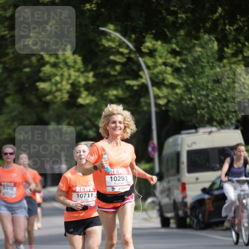 15.06.2025 - REWE Women's Run Jannik Wohlers http://msf.ph/oto/7943353 15.06.2025 08:47:09 Laufen 10416, 10711, 10291 meine-sportfotos.de