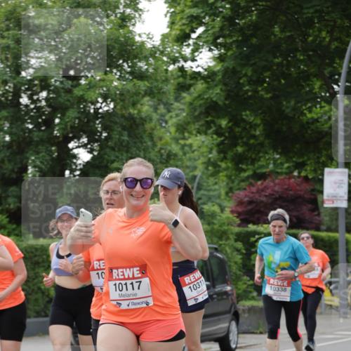 15.06.2025 - REWE Women's Run Jannik Wohlers http://msf.ph/oto/7943359 15.06.2025 08:28:54 Laufen 10, 10117, 10311, 10338 meine-sportfotos.de