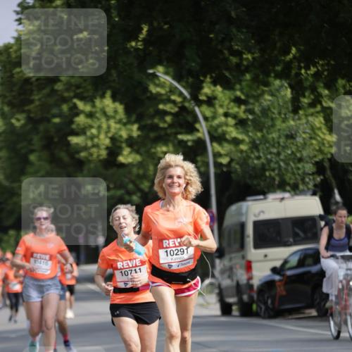 15.06.2025 - REWE Women's Run Jannik Wohlers http://msf.ph/oto/7943372 15.06.2025 08:47:09 Laufen 10410, 10711, 10291 meine-sportfotos.de