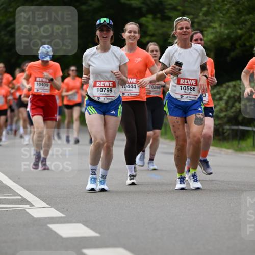 15.06.2025 - REWE Women's Run Dr. Thomas Lammeyer http://msf.ph/oto/7943376 15.06.2025 09:22:02 Laufen 10409, 10799, 0444, 10266, 10586, 3 meine-sportfotos.de