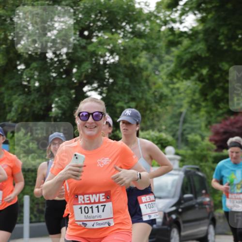 15.06.2025 - REWE Women's Run Jannik Wohlers http://msf.ph/oto/7943389 15.06.2025 08:28:55 Laufen 10117, 1031, 477, 10330 meine-sportfotos.de