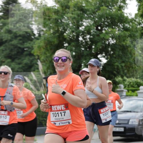 15.06.2025 - REWE Women's Run Jannik Wohlers http://msf.ph/oto/7943427 15.06.2025 08:28:55 Laufen 810, 10117, 500, 10311 meine-sportfotos.de