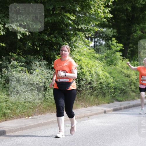 15.06.2025 - REWE Women's Run Jannik Wohlers http://msf.ph/oto/7943428 15.06.2025 10:16:40 Laufen 5631, 5632 meine-sportfotos.de