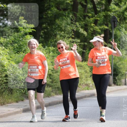 15.06.2025 - REWE Women's Run Jannik Wohlers http://msf.ph/oto/7943476 15.06.2025 10:16:42 Laufen 5632, 5631, 5243 meine-sportfotos.de
