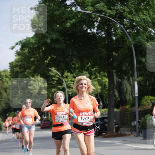 15.06.2025 - REWE Women's Run Jannik Wohlers http://msf.ph/oto/7943507 15.06.2025 08:47:11 Laufen 10410, 10711, 10291 meine-sportfotos.de