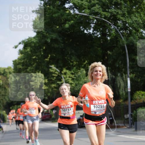15.06.2025 - REWE Women's Run Jannik Wohlers http://msf.ph/oto/7943548 15.06.2025 08:47:11 Laufen 10410, 10711, 10291 meine-sportfotos.de