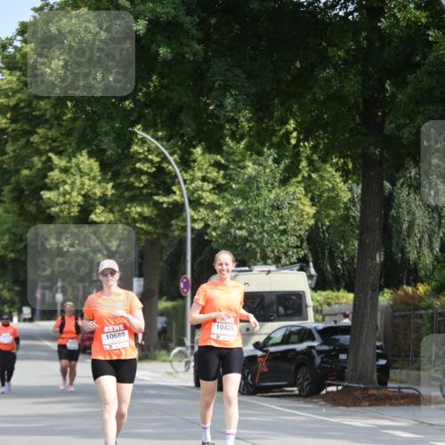15.06.2025 - REWE Women's Run Jannik Wohlers http://msf.ph/oto/7943556 15.06.2025 10:02:43 Laufen 10689, 10420 meine-sportfotos.de