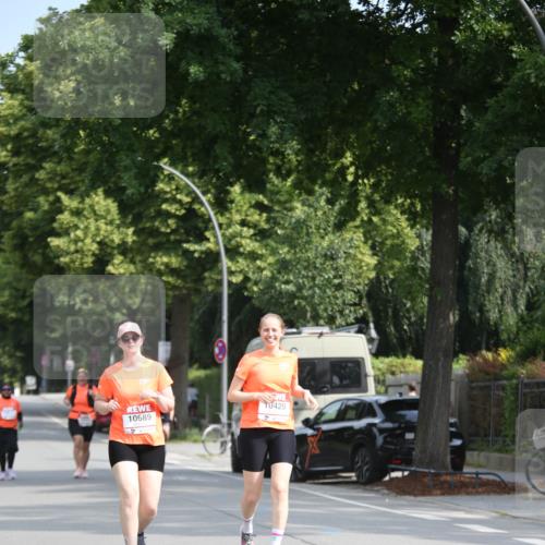 15.06.2025 - REWE Women's Run Jannik Wohlers http://msf.ph/oto/7943564 15.06.2025 10:02:43 Laufen 10689, 0420 meine-sportfotos.de