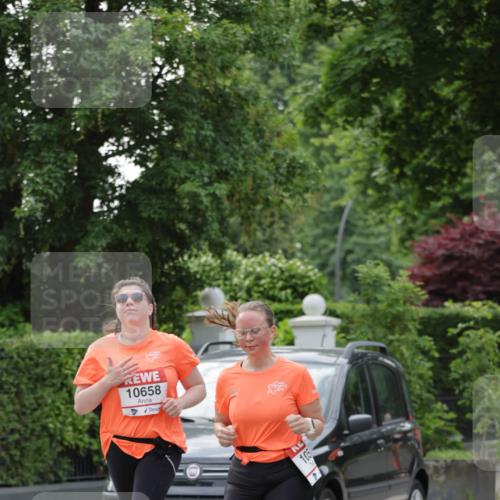 15.06.2025 - REWE Women's Run Jannik Wohlers http://msf.ph/oto/7943566 15.06.2025 08:28:58 Laufen 10658, 1043, 105 meine-sportfotos.de
