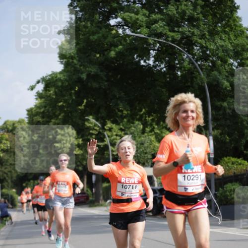 15.06.2025 - REWE Women's Run Jannik Wohlers http://msf.ph/oto/7943567 15.06.2025 08:47:12 Laufen 10410, 10711, 10291 meine-sportfotos.de