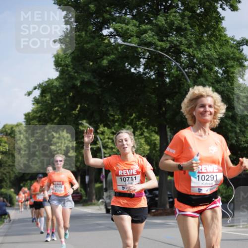 15.06.2025 - REWE Women's Run Jannik Wohlers http://msf.ph/oto/7943593 15.06.2025 08:47:12 Laufen 0410, 10711, 10291 meine-sportfotos.de