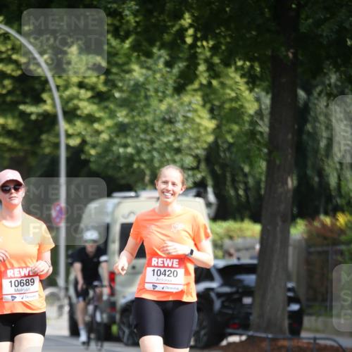 15.06.2025 - REWE Women's Run Jannik Wohlers http://msf.ph/oto/7943606 15.06.2025 10:02:44 Laufen 10689, 10420 meine-sportfotos.de