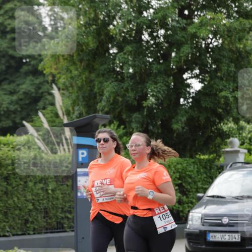 15.06.2025 - REWE Women's Run Jannik Wohlers http://msf.ph/oto/7943637 15.06.2025 08:28:59 Laufen 1055, 1043 meine-sportfotos.de