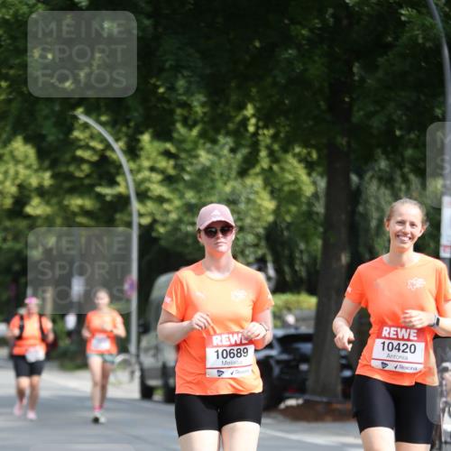15.06.2025 - REWE Women's Run Jannik Wohlers http://msf.ph/oto/7943654 15.06.2025 10:02:47 Laufen 10689, 10420 meine-sportfotos.de