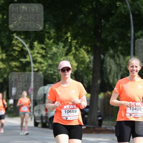 15.06.2025 - REWE Women's Run Jannik Wohlers http://msf.ph/oto/7943660 15.06.2025 10:02:47 Laufen 10689, 10420 meine-sportfotos.de