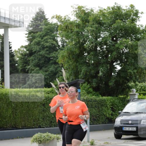 15.06.2025 - REWE Women's Run Jannik Wohlers http://msf.ph/oto/7943664 15.06.2025 08:28:59 Laufen 105, 1043 meine-sportfotos.de
