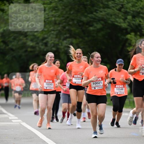 15.06.2025 - REWE Women's Run Dr. Thomas Lammeyer http://msf.ph/oto/7943703 15.06.2025 09:22:09 Laufen 10243, 10308, 10021 meine-sportfotos.de