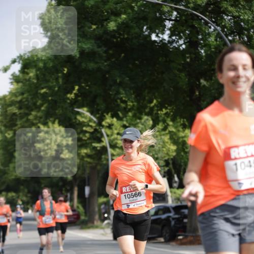 15.06.2025 - REWE Women's Run Jannik Wohlers http://msf.ph/oto/7943754 15.06.2025 08:47:16 Laufen 10566 meine-sportfotos.de