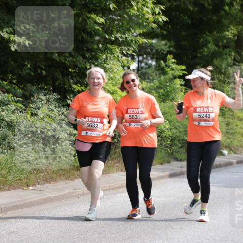 15.06.2025 - REWE Women's Run Jannik Wohlers http://msf.ph/oto/7943760 15.06.2025 10:16:45 Laufen 5632, 5631, 5243 meine-sportfotos.de