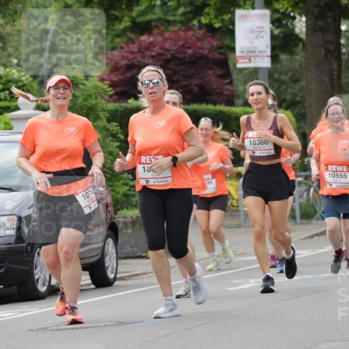 15.06.2025 - REWE Women's Run Jannik Wohlers http://msf.ph/oto/7943773 15.06.2025 08:29:08 Laufen 1043, 1071, 10, 90, 10360, 10555, 10750 meine-sportfotos.de